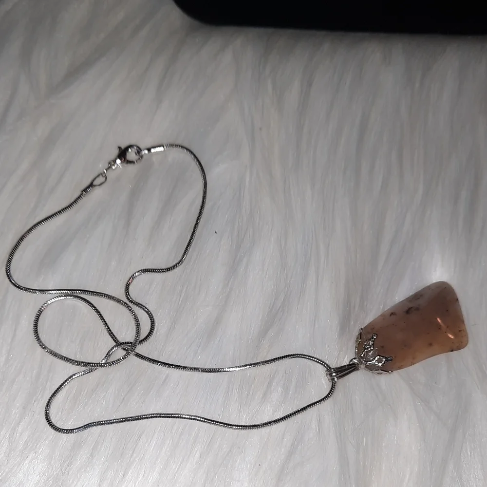 Agate pendant on silvertone choker snake chain 14in - Picture 9 of 9
